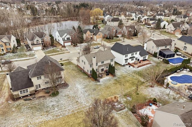 1090 Polo Drive, South Lyon, MI 48178