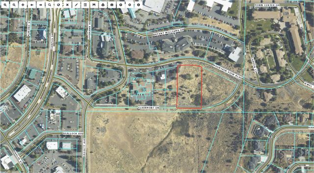 Clairmont Drive 5, 6, 11 & 12, Klamath Falls, OR 97601