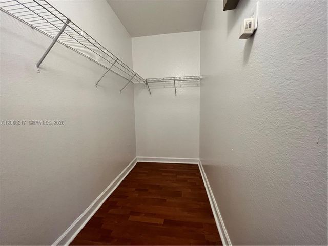 8564 SW 214th Way, Cutler Bay, FL 33189