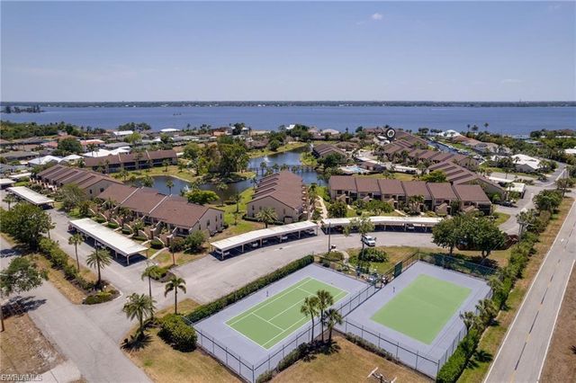 15489 Admiralty CIR 5, North Fort Myers, FL 33917