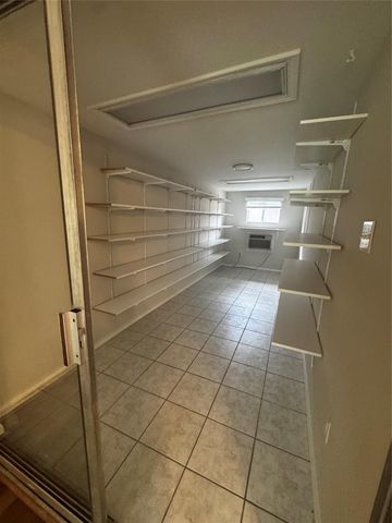 8807 Belle Glen Drive, Houston, TX 77099