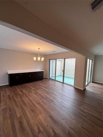 8807 Belle Glen Drive, Houston, TX 77099