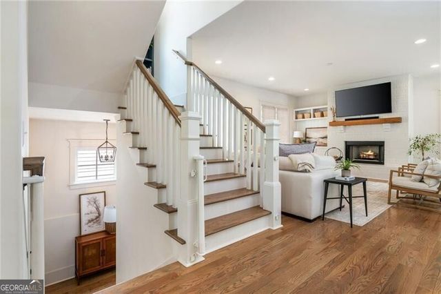 1264 Hayes Drive SE, Smyrna, GA 30080