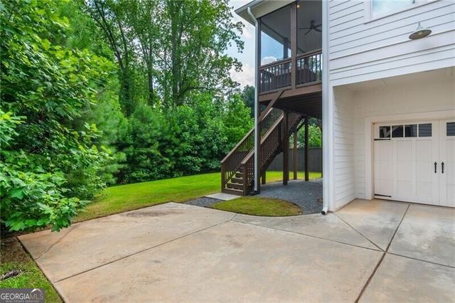 1264 Hayes Drive SE, Smyrna, GA 30080