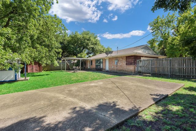 7204 Bucknell Drive, Dallas, TX 75214
