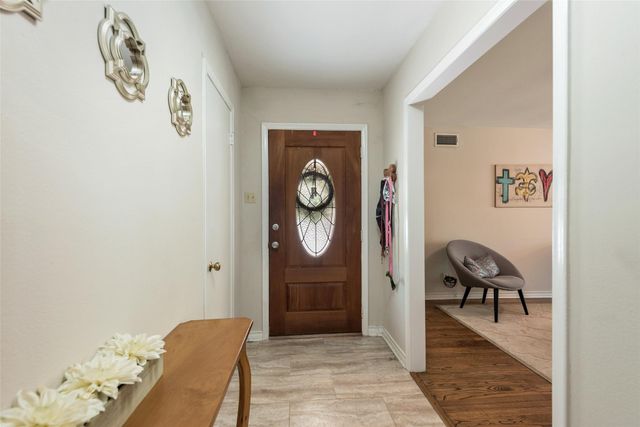7204 Bucknell Drive, Dallas, TX 75214