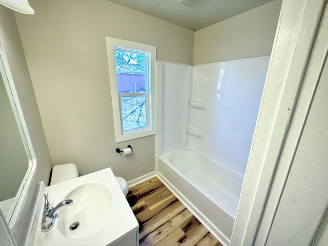 3116 Humboldt Avenue N, Minneapolis, MN 55411