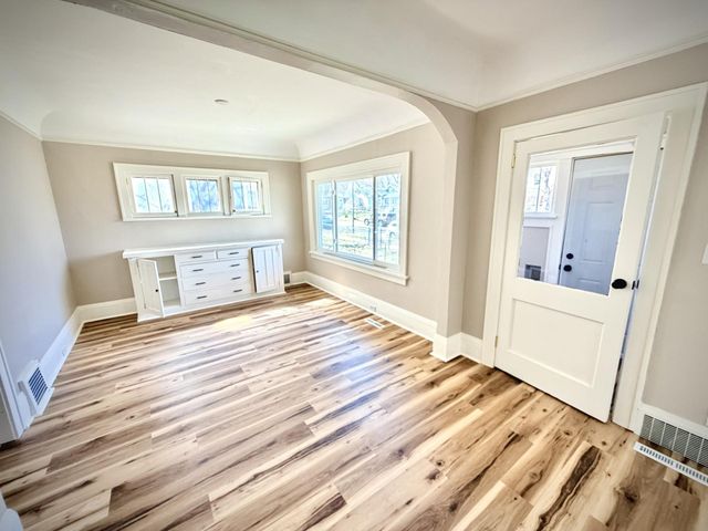 3116 Humboldt Avenue N, Minneapolis, MN 55411