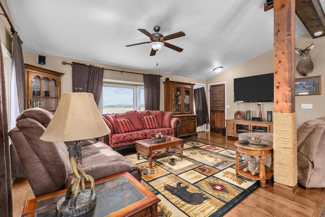 3290 QUARRY DRIVE, Omro, WI 54963