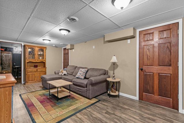 3290 QUARRY DRIVE, Omro, WI 54963