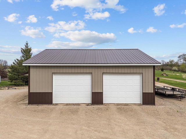 3290 QUARRY DRIVE, Omro, WI 54963