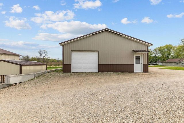 3290 QUARRY DRIVE, Omro, WI 54963
