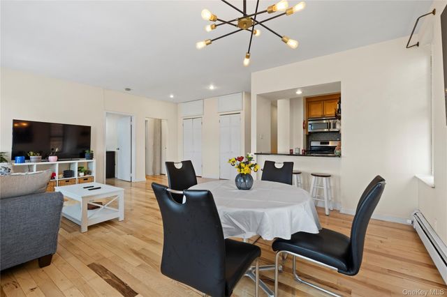 310 Riverside Boulevard 5F, Long Beach, NY 11561