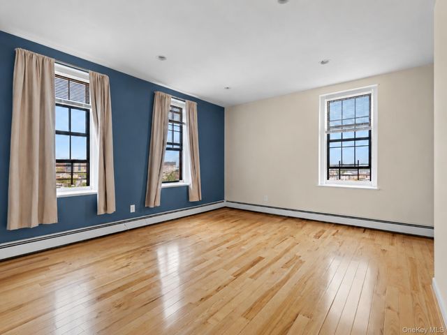 310 Riverside Boulevard 5F, Long Beach, NY 11561