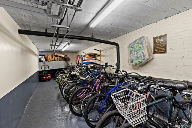 310 Riverside Boulevard 5F, Long Beach, NY 11561