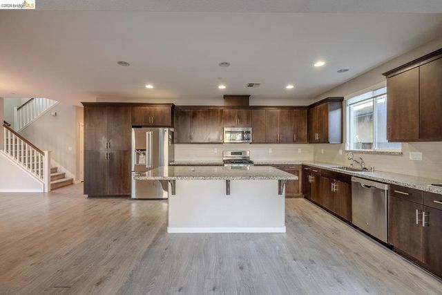 624 Brinwood Way, Oakley, CA 94561