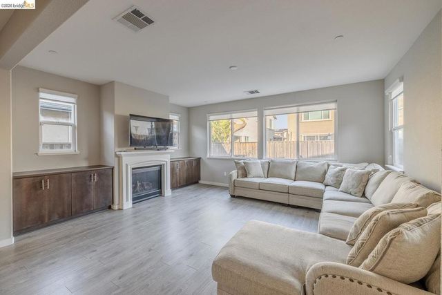 624 Brinwood Way, Oakley, CA 94561