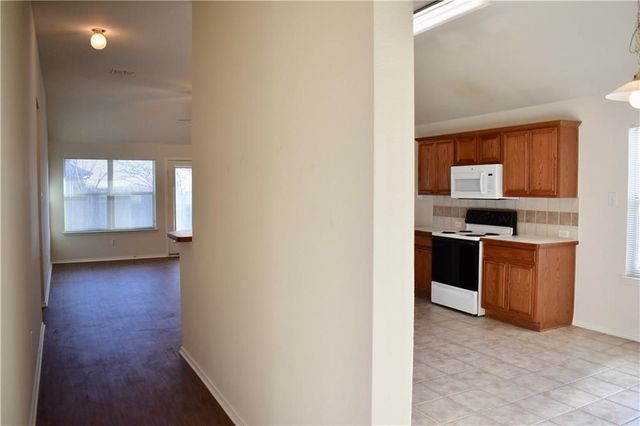 1000 Salt Creek Trail, Fort Worth, TX 76131