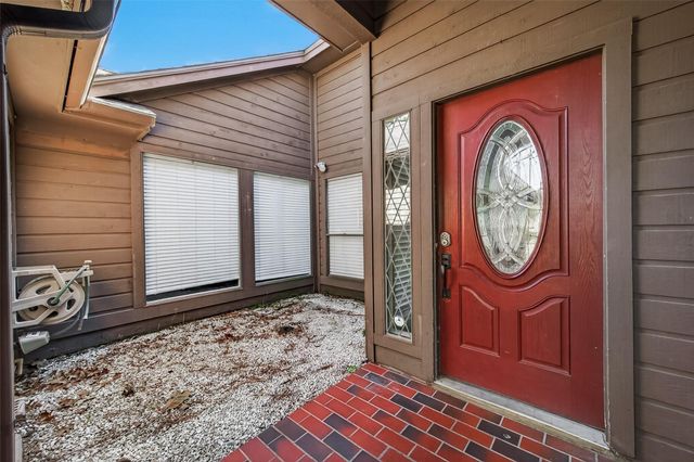 14703 Stanbridge Drive, Houston, TX 77083