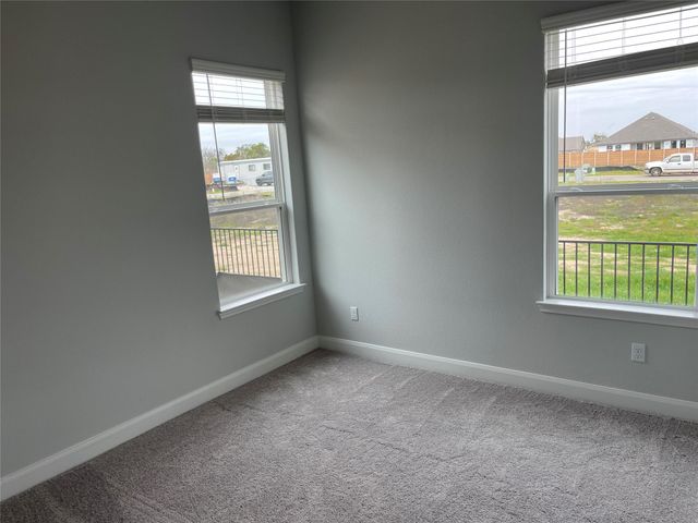 122 Revere DR, Kyle, TX 78640