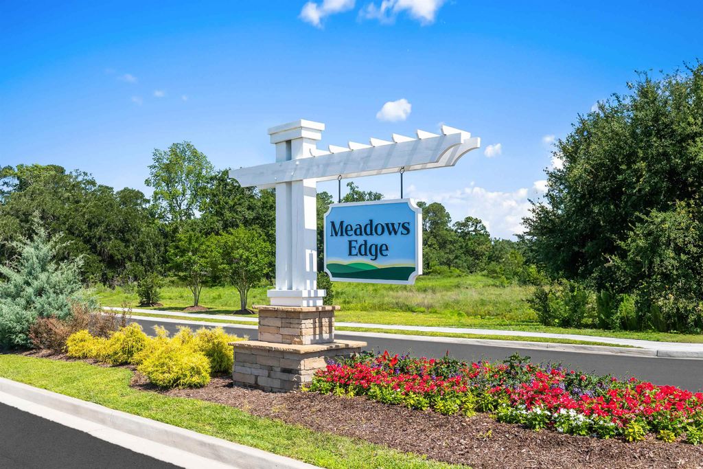 513 Myrtle Meadows Dr, Conway, SC 29526 — photo 2