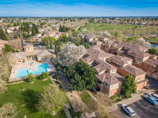 1900 Danbrook Dr #326, Sacramento, CA 95835