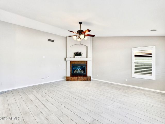 9926 E Pantera Avenue, Mesa, AZ 85212