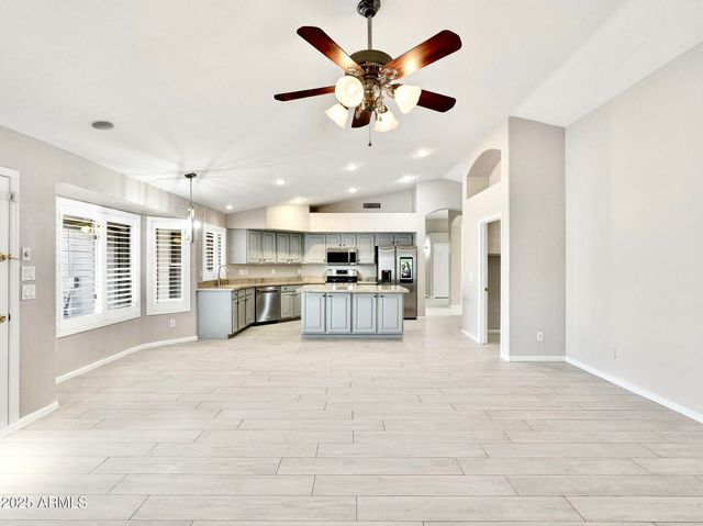 9926 E Pantera Avenue, Mesa, AZ 85212