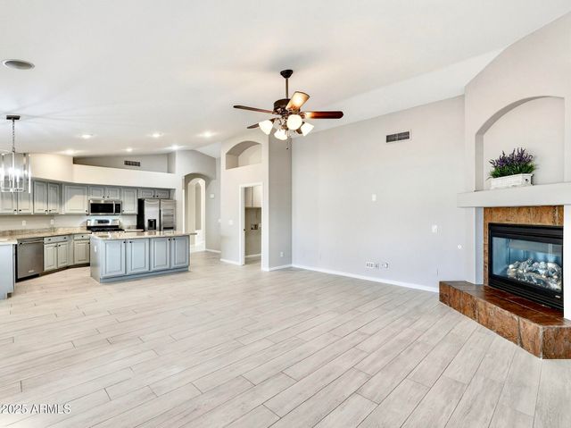 9926 E Pantera Avenue, Mesa, AZ 85212