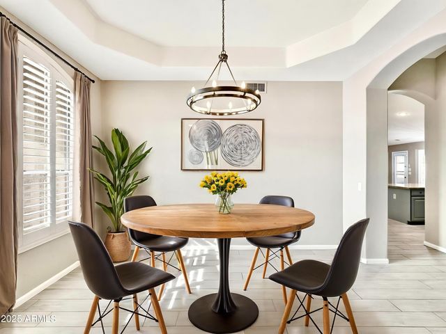 9926 E Pantera Avenue, Mesa, AZ 85212