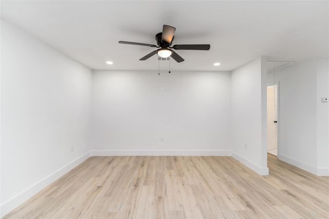 9226 Grady Street, Houston, TX 77016