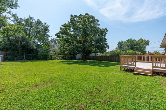 1304 Kingswood Street, Alma, AR 72921
