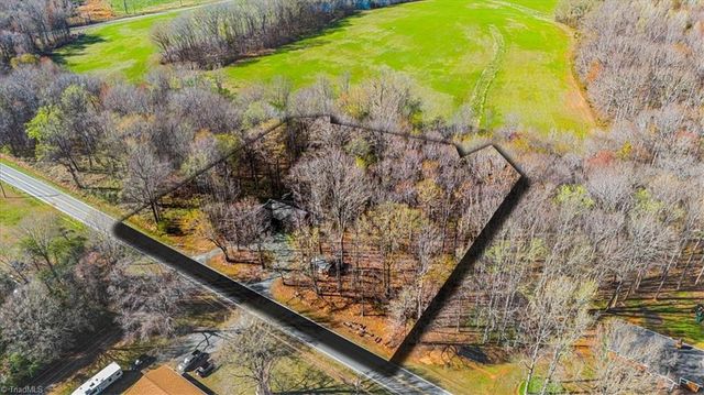 1851 Flat Rock Road, Reidsville, NC 27320