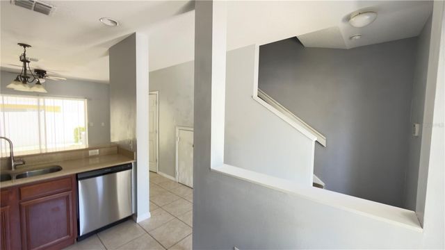 8519 TRAIL WIND DRIVE, Tampa, FL 33647