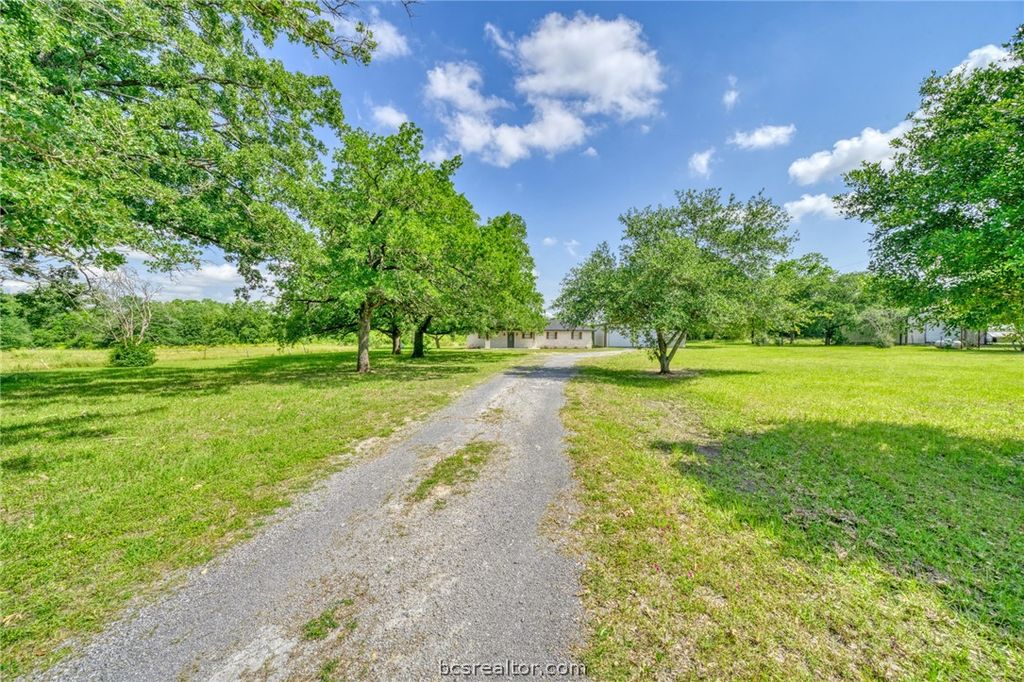 5085 Highway 75 S, Madisonville, TX 77864 — photo 3