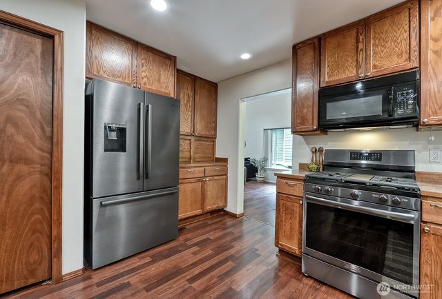 30 Morning Glory Drive, Bellingham, WA 98229