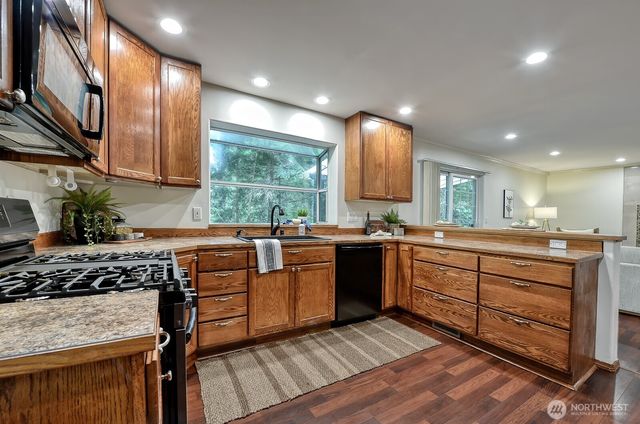 30 Morning Glory Drive, Bellingham, WA 98229