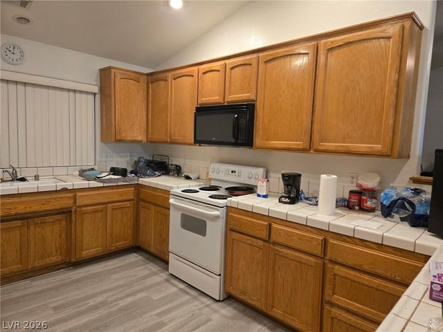2201 Pampa Avenue, Pahrump, NV 89048
