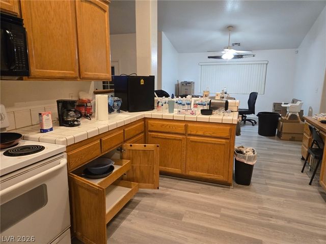 2201 Pampa Avenue, Pahrump, NV 89048