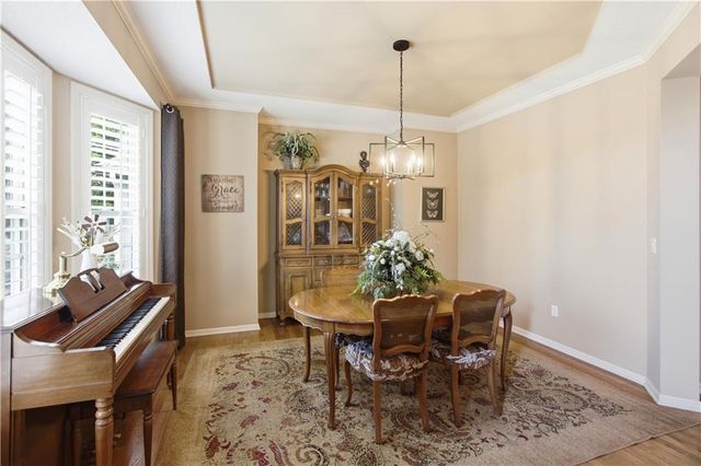 5537 Aminda Street, Shawnee, KS 66226
