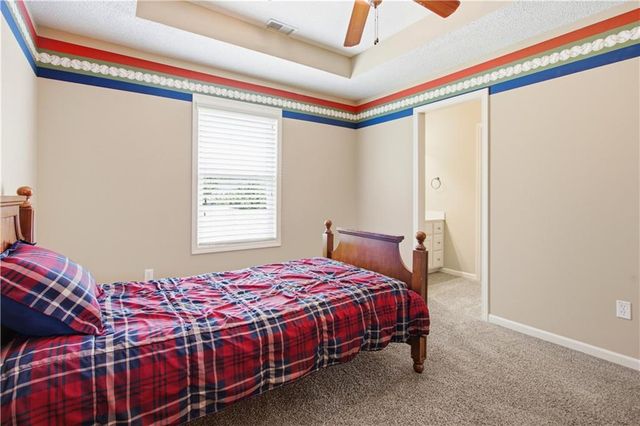5537 Aminda Street, Shawnee, KS 66226