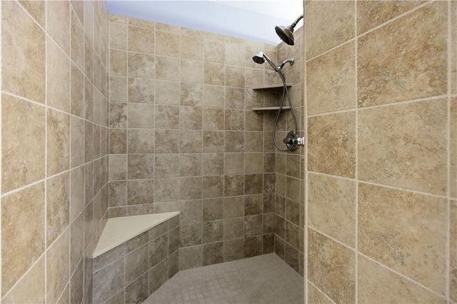 5537 Aminda Street, Shawnee, KS 66226