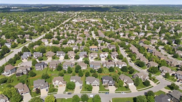5537 Aminda Street, Shawnee, KS 66226