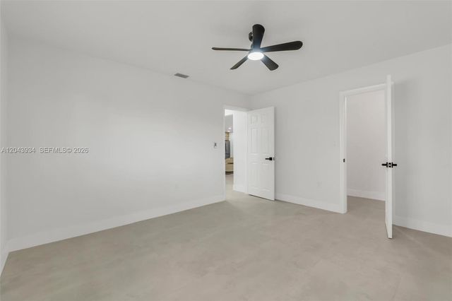 8970 SW 53rd St, Cooper City, FL 33328