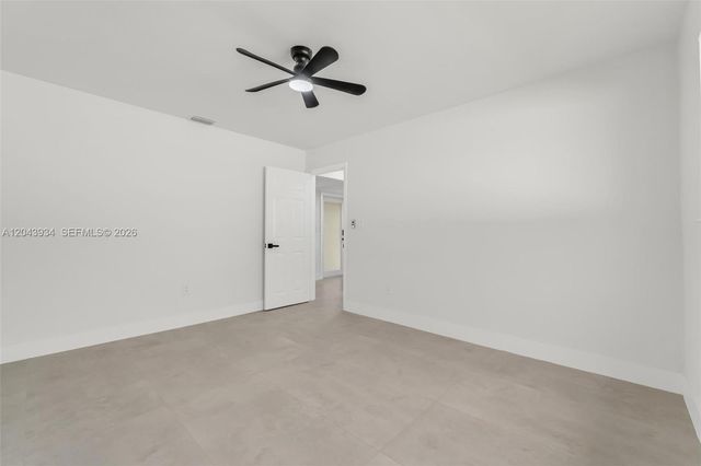 8970 SW 53rd St, Cooper City, FL 33328