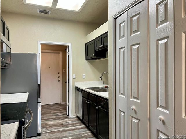 207 Canoga Park, San Antonio, TX 78245
