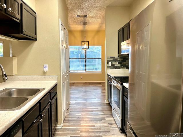 207 Canoga Park, San Antonio, TX 78245