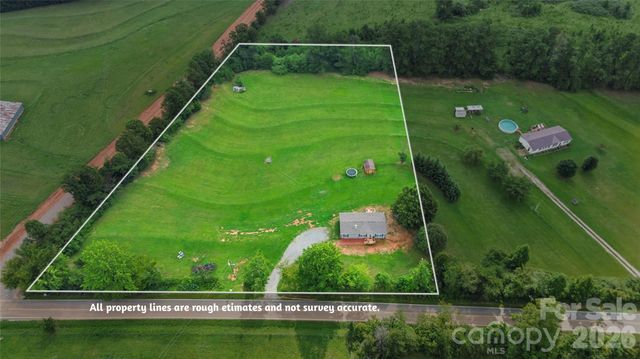 3906 Hollis Road, Ellenboro, NC 28040