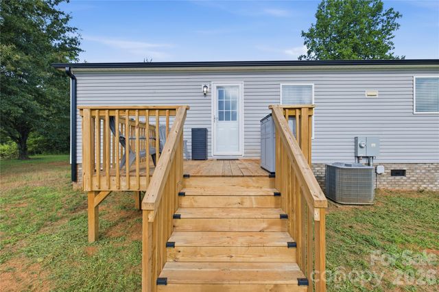 3906 Hollis Road, Ellenboro, NC 28040