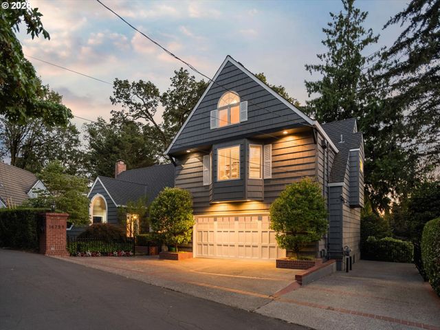 16755 GRAEF Cir, Lake Oswego, OR 97035
